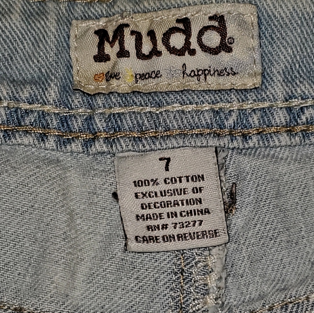 Jean shorts - Picture 3 of 3